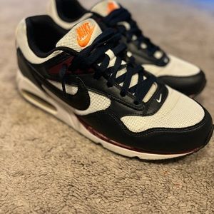 Nike Air Max Correlate men’s size 11